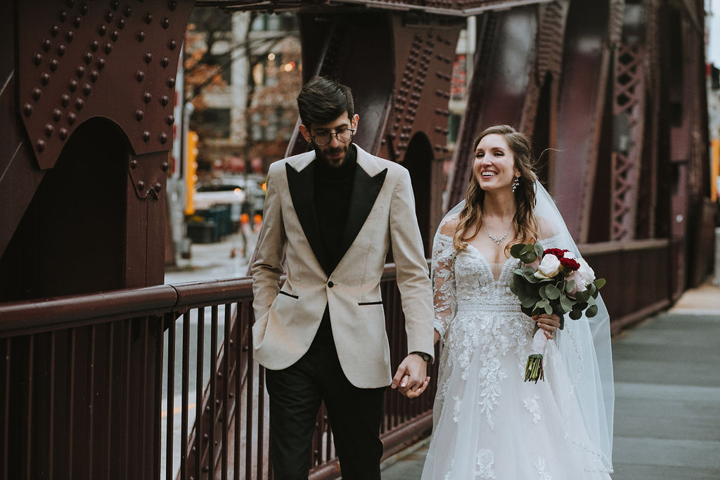 poses for wedding portraits