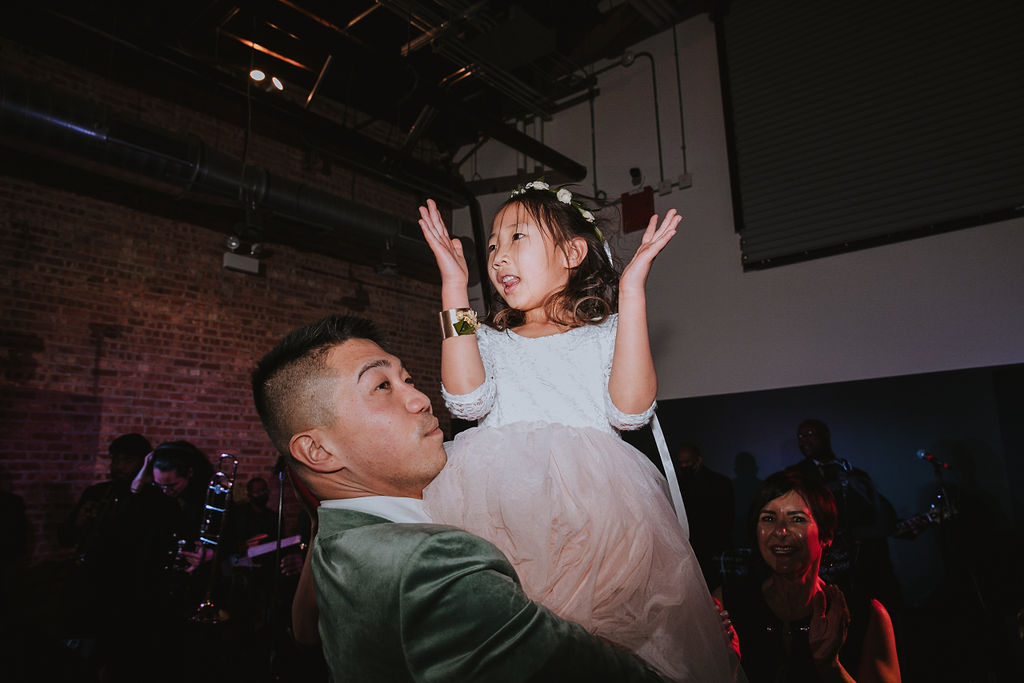 dance with your children in the wedding