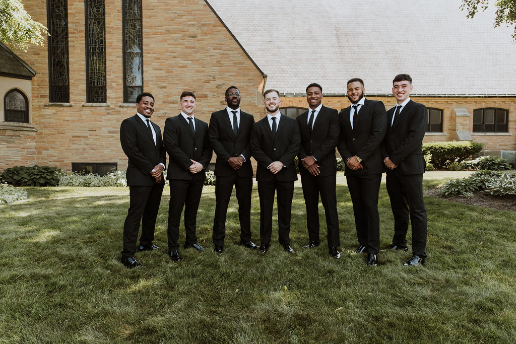 groom and his friends in Wedding Photo Checklist