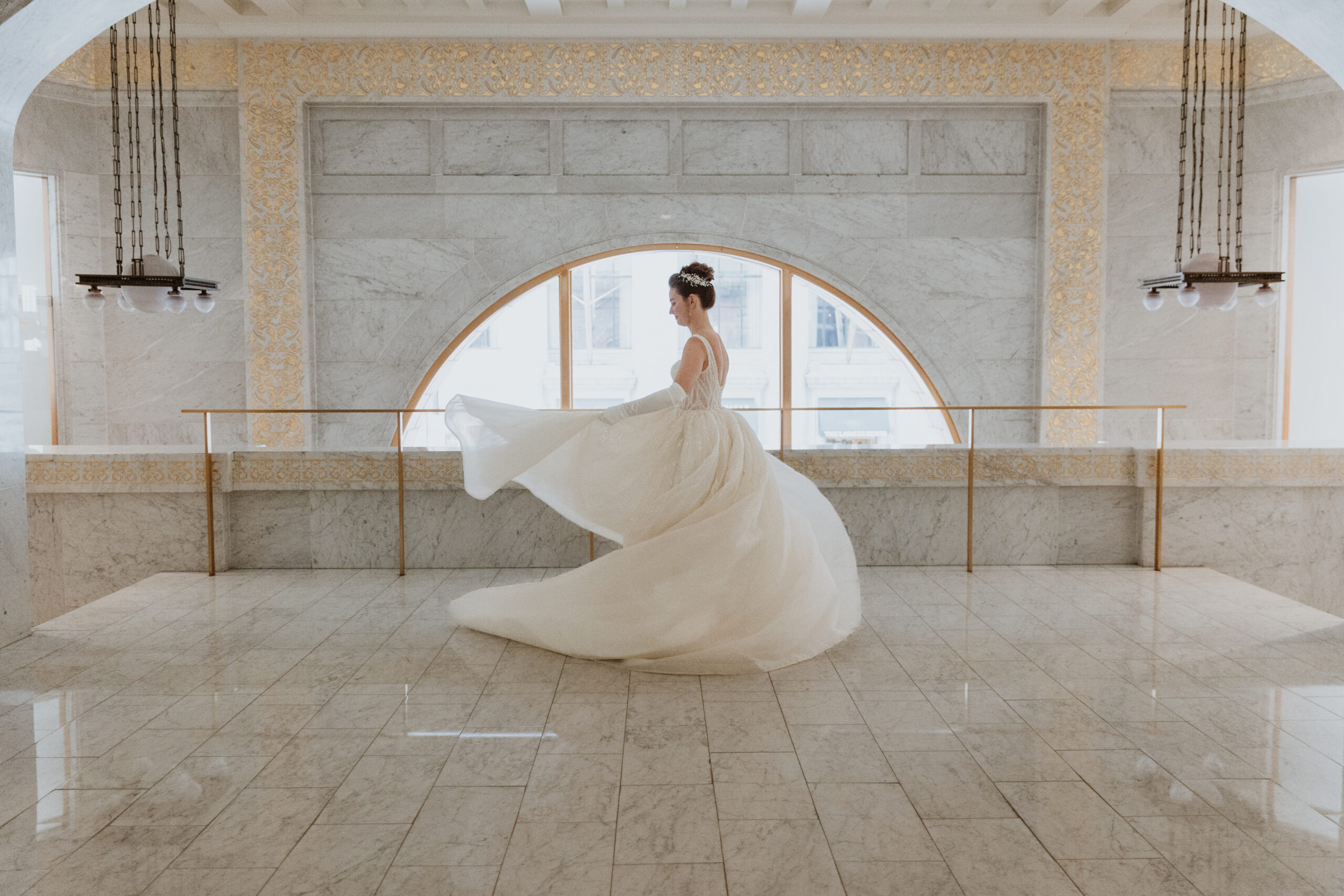 Chicago Light and Airy Wedding Photography