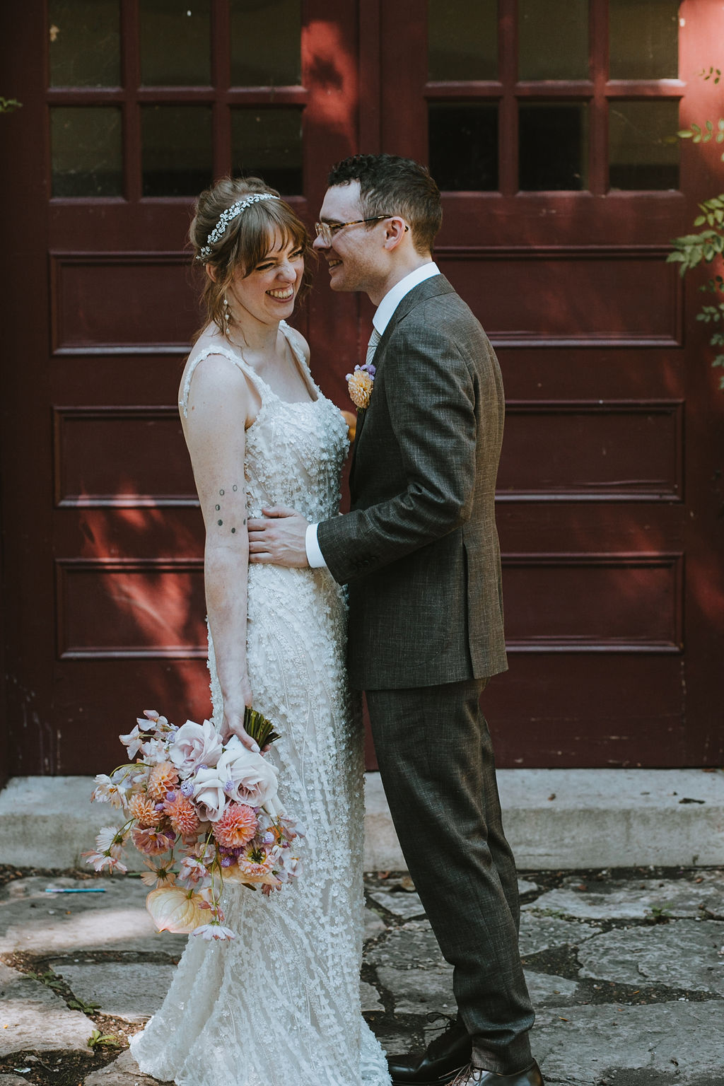 Creative photography of the bride’s bouquet